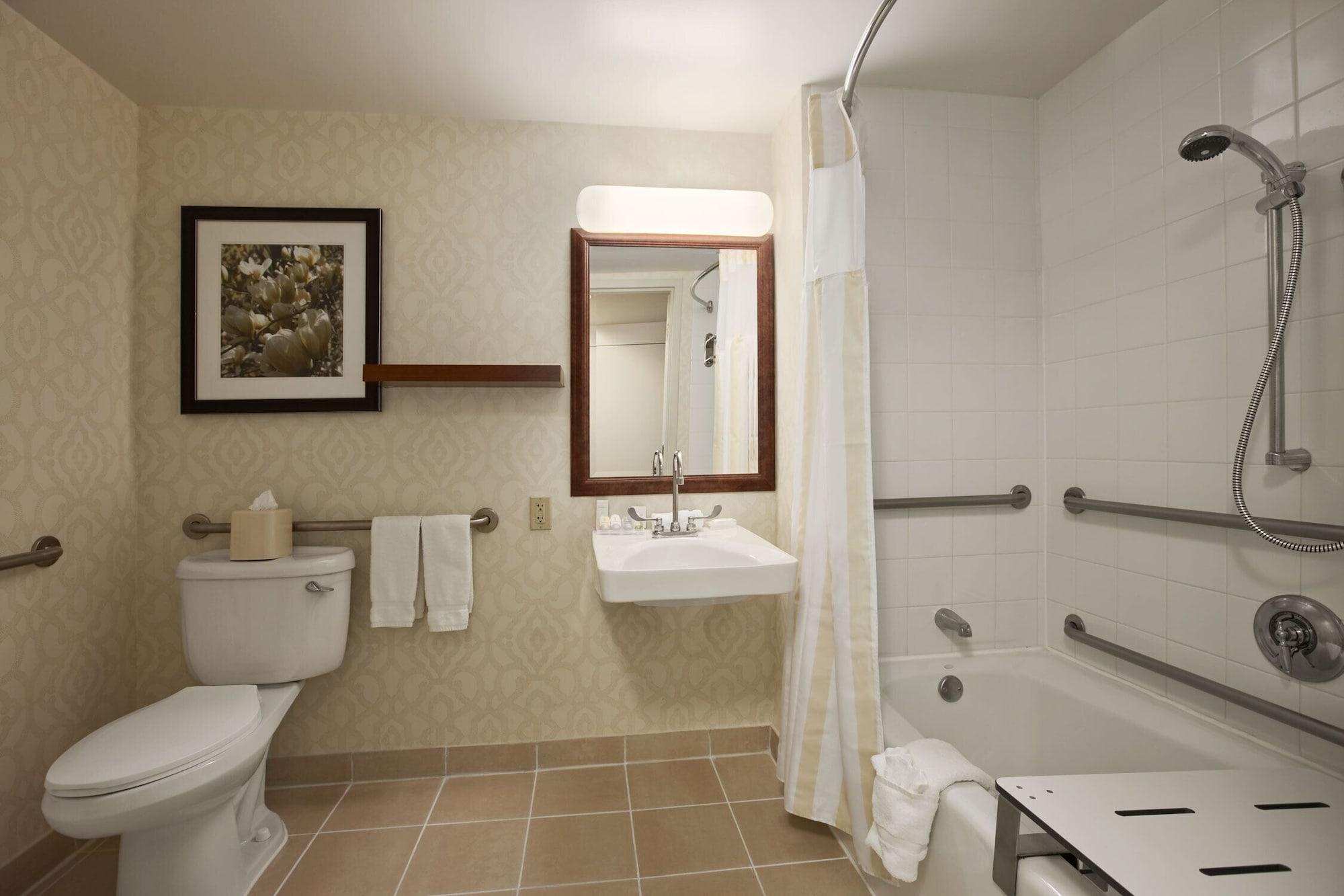 Hilton Garden Inn Boston-Burlington Dış mekan fotoğraf